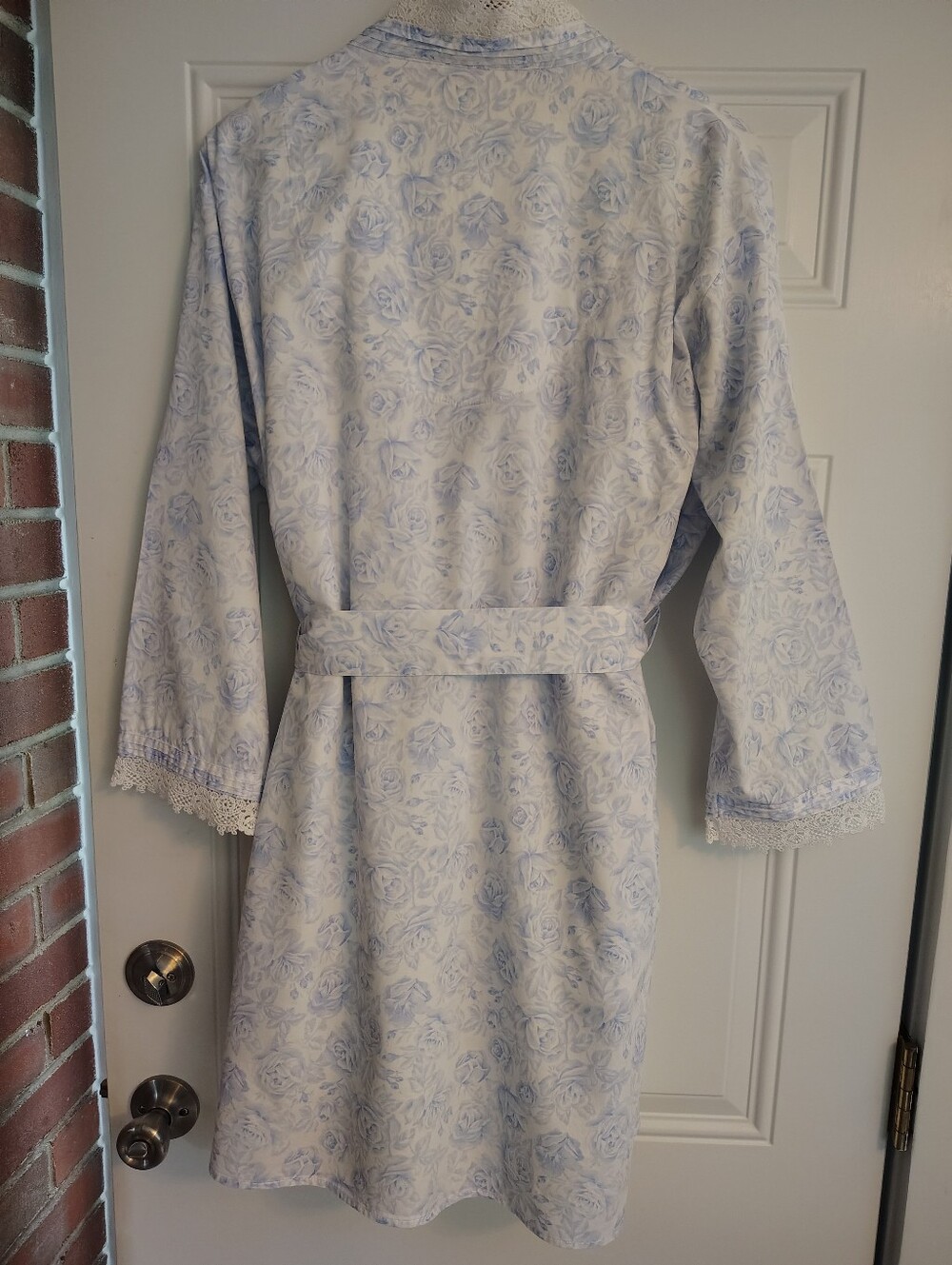 Eileen West 100% Cotton Lawn Nightgown & Robe Set Small Blue Floral Lace 2pc - Picture 5 of 16